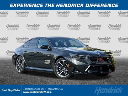 New 2026 BMW M5 image 1