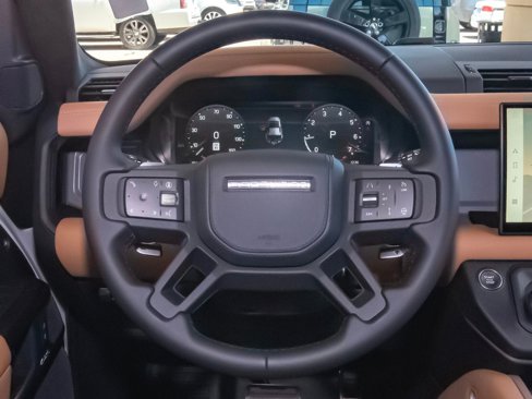 New 2025 Land Rover Defender 110 V8 image 13