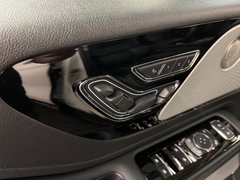 New 2025 Lincoln Aviator Reserve w/ Equipment Group 201A image 27