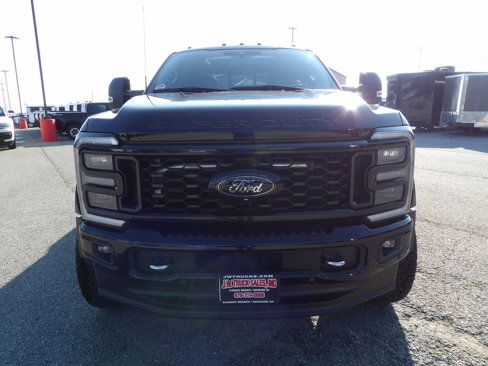 Used 2024 Ford F450 Limited w/ FX4 Off-Road Package image 12