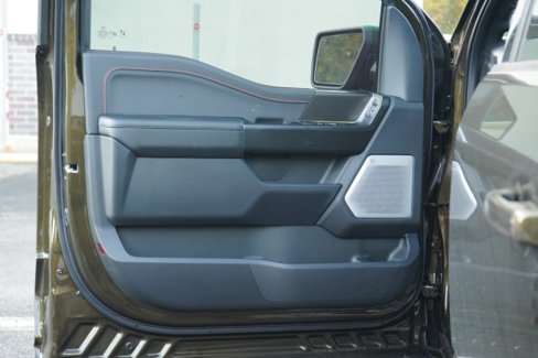 Used 2025 Ford F150 Raptor image 23