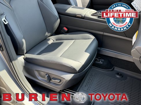 New 2026 Toyota Crown Limited w/ Advanced Technology Package image 21