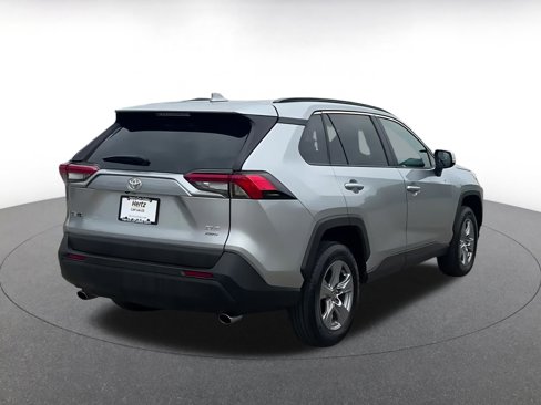 Used 2025 Toyota RAV4 XLE image 14