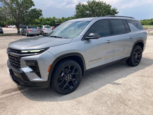 New 2026 Chevrolet Traverse RS w/ LPO, Floor Liner Package image 2