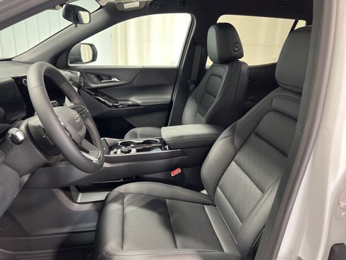 New 2026 Chevrolet Equinox LT w/ Convenience Package II image 5