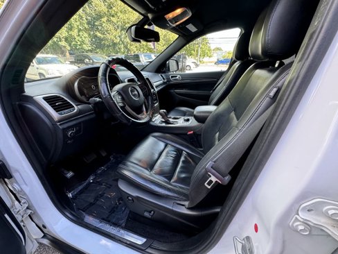 Used 2016 Jeep Grand Cherokee Limited image 12