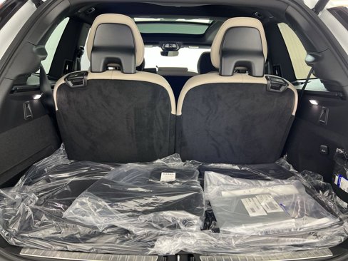 New 2026 Volvo XC90 B6 Plus w/ Protection Package Premier image 21