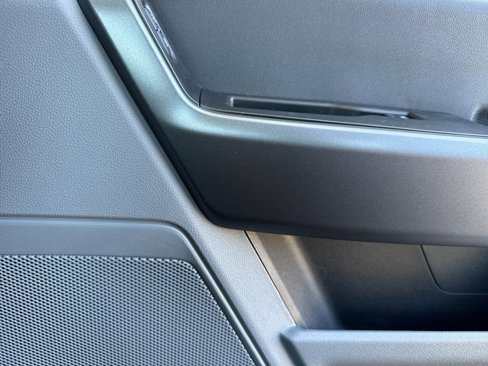 New 2025 Ford F250 XLT image 16