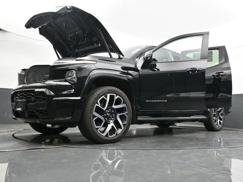 New 2025 Chevrolet Silverado EV RST image 66