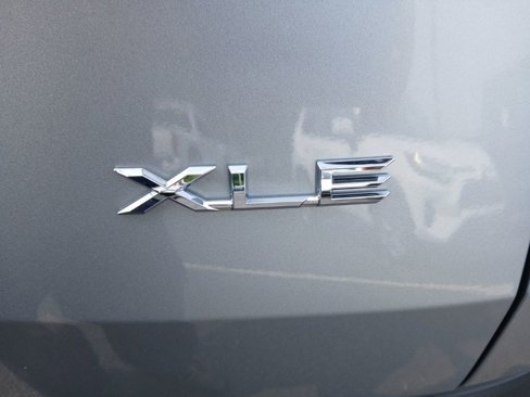 New 2025 Toyota Grand Highlander FWD image 12