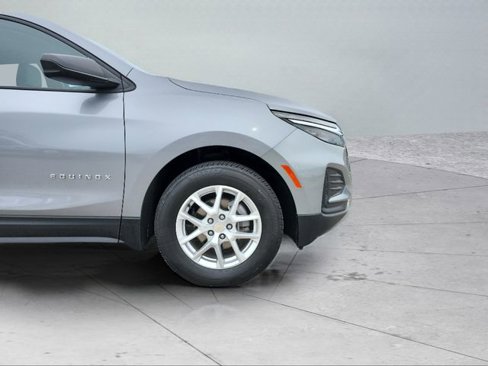 Certified 2024 Chevrolet Equinox LS w/ Driver Confidence II Package image 29