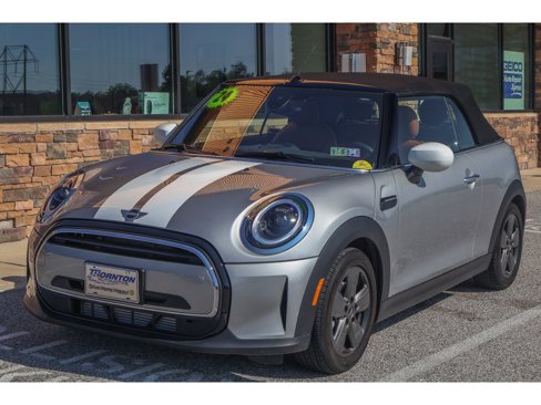 Used 2024 MINI Cooper Convertible w/ Signature Upholstery Package image 7
