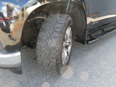 Used 2020 Chevrolet Silverado 1500 LT image 27