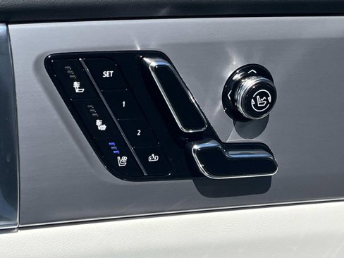 New 2026 Cadillac Vistiq Sport image 25