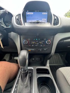 Used 2018 Ford Escape SE w/ Ford Safe & Smart Package image 20