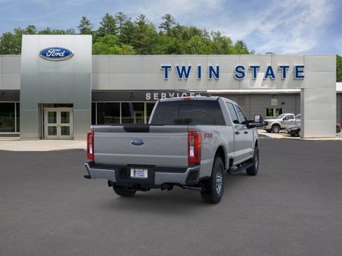 New 2025 Ford F250 XL image 8