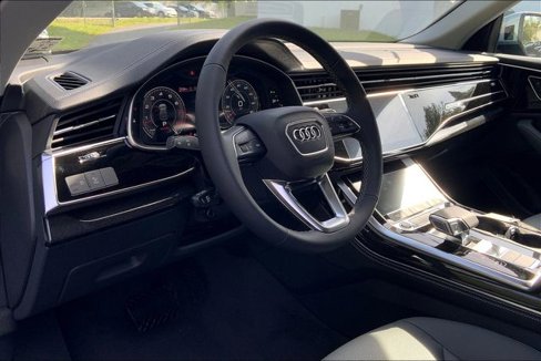 New 2025 Audi Q8 Premium Plus image 9