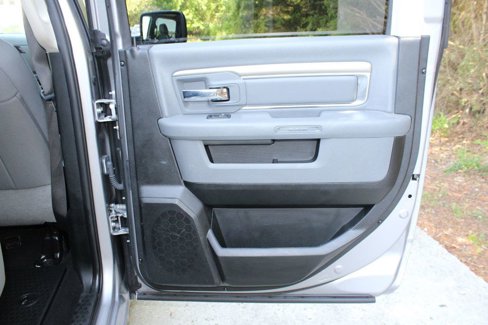 Used 2019 RAM 1500 Classic SLT image 23