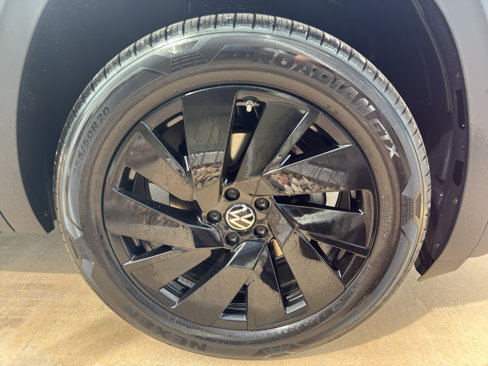 New 2026 Volkswagen Atlas SE image 19