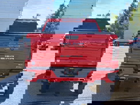 Used 2022 GMC Sierra 1500 AT4 image 5