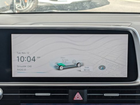 New 2025 Hyundai Ioniq 6 Limited image 17
