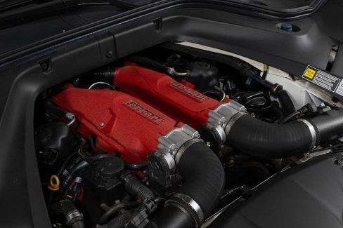 Used 2017 Ferrari California T image 24