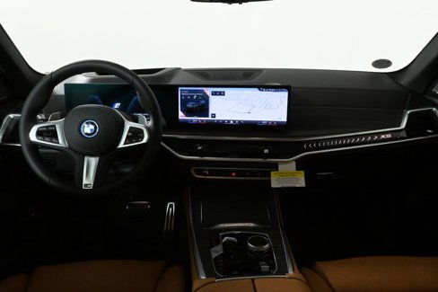 New 2026 BMW X5 xDrive50e w/ M Sport Package image 18