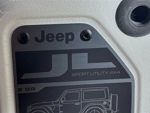 New 2025 Jeep Wrangler Sahara image 25