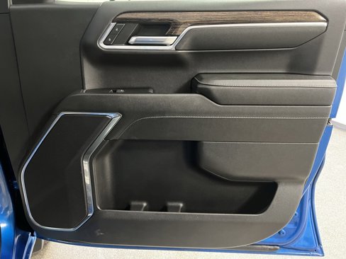Used 2024 GMC Sierra 1500 Elevation image 64