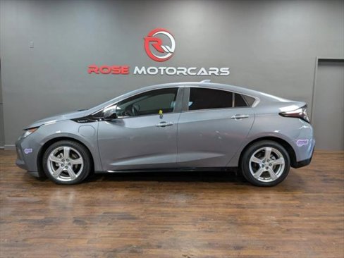 Used 2019 Chevrolet Volt LT image 2