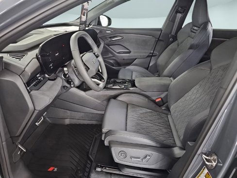 New 2025 Audi SQ6 e-tron Prestige image 5