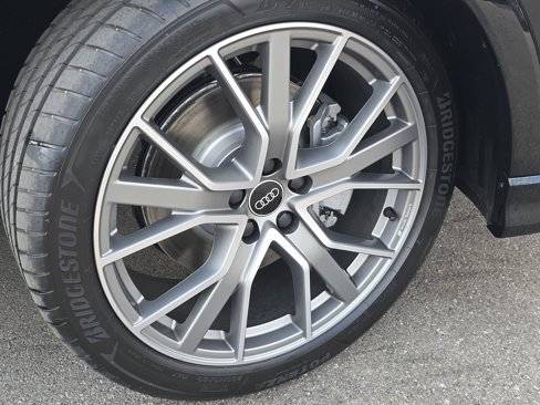 New 2025 Audi Q3 2.0T Premium Plus image 14