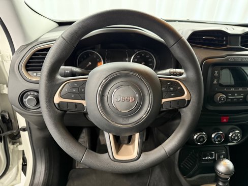 Used 2016 Jeep Renegade Sport w/ Power & Air Group image 12