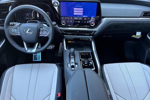 New 2026 Lexus TX 500h AWD image 15