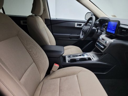 Used 2023 Ford Explorer 4WD image 21