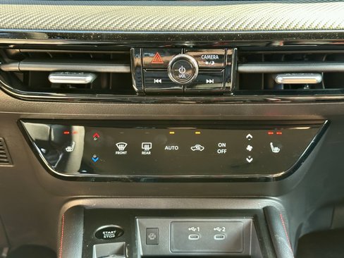 New 2026 Nissan Kicks SR image 38