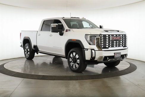 Used 2025 GMC Sierra 2500 Denali w/ Denali Reserve Package image 2