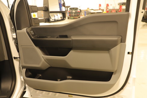 Used 2025 Ford F250 Lariat image 12