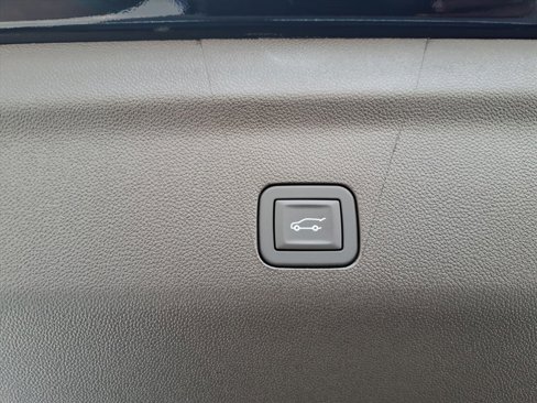 New 2026 GMC Yukon XL Elevation w/ Elevation Premium Package image 7