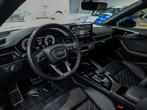 Used 2024 Audi S5 Premium Plus w/ Premium Plus Package image 18