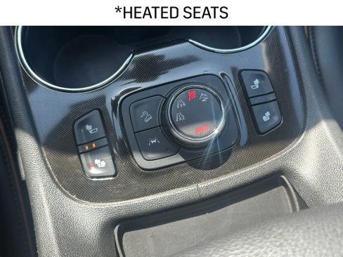 Used 2021 GMC Acadia AT4 image 13