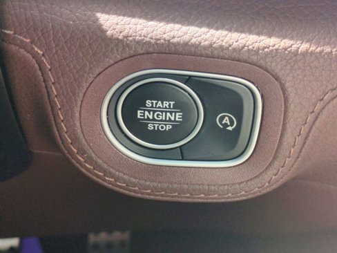Used 2024 Mercedes-Benz GLE 53 AMG 4MATIC image 30