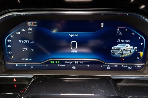 Used 2025 Chevrolet Silverado 1500 RST image 25