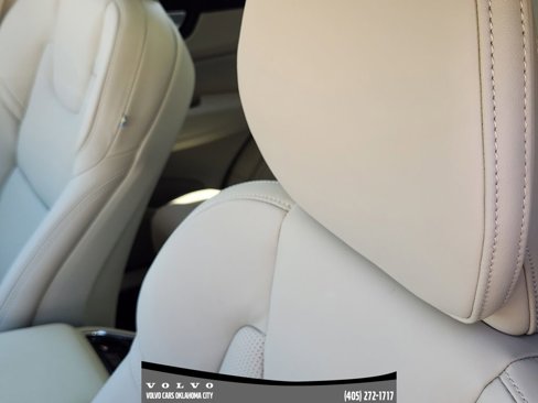 New 2026 Volvo XC60 B5 Ultra w/ Protection Package Premier image 14