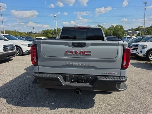Used 2024 GMC Sierra 1500 AT4X image 5