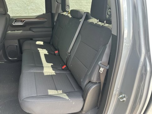 Used 2025 Chevrolet Silverado 1500 RST image 8