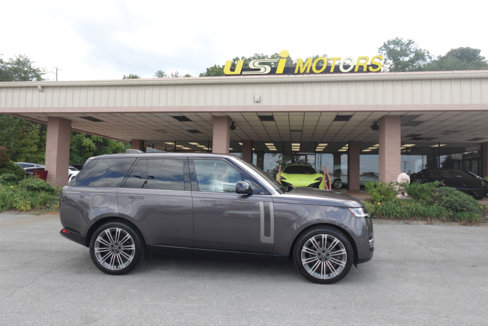 Used 2023 Land Rover Range Rover SE image 25