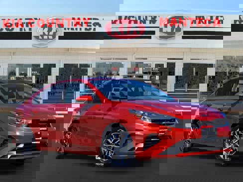 Certified 2023 Kia Forte LXS image 1