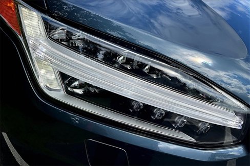 Certified 2024 Volvo XC90 B6 Plus w/ Protection Package Premier image 28