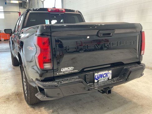 New 2025 Chevrolet Colorado LT w/ LT Convenience Package image 36